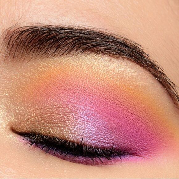 $20 🌙 ColourPop Sailor Moon Pretty‎ Guardian Palette 🐈‍⬛ 🆕 - Picture 9 of 11